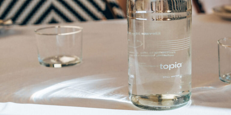 Still Filtered Water By Topia