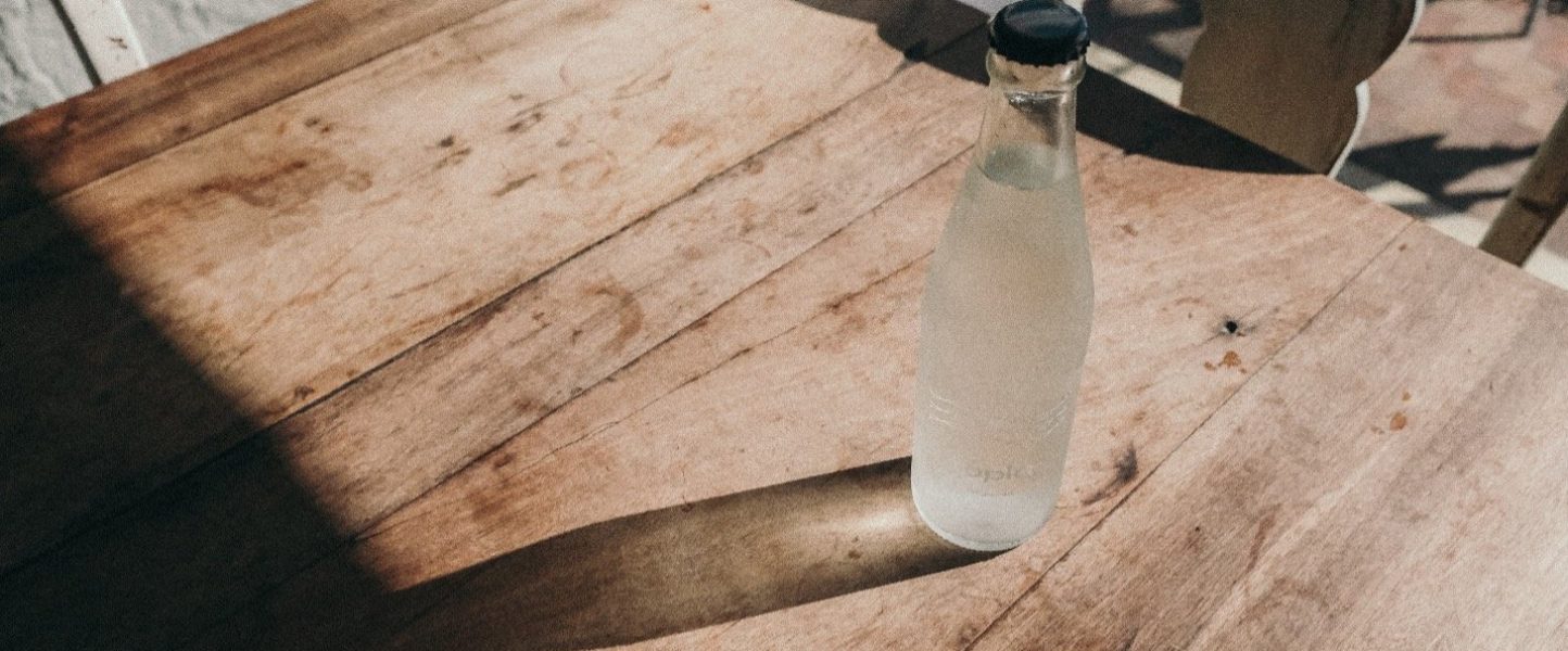 topia_frosted_bottle